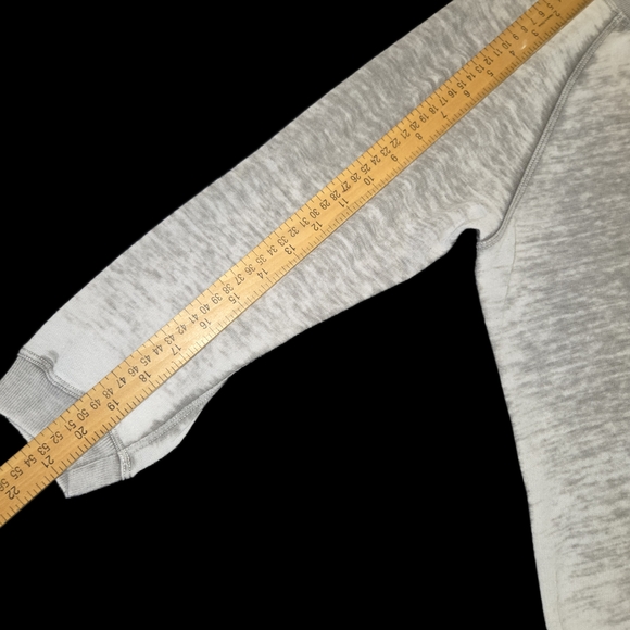 Converse Heather Gray Raglan Top - Picture 5 of 8